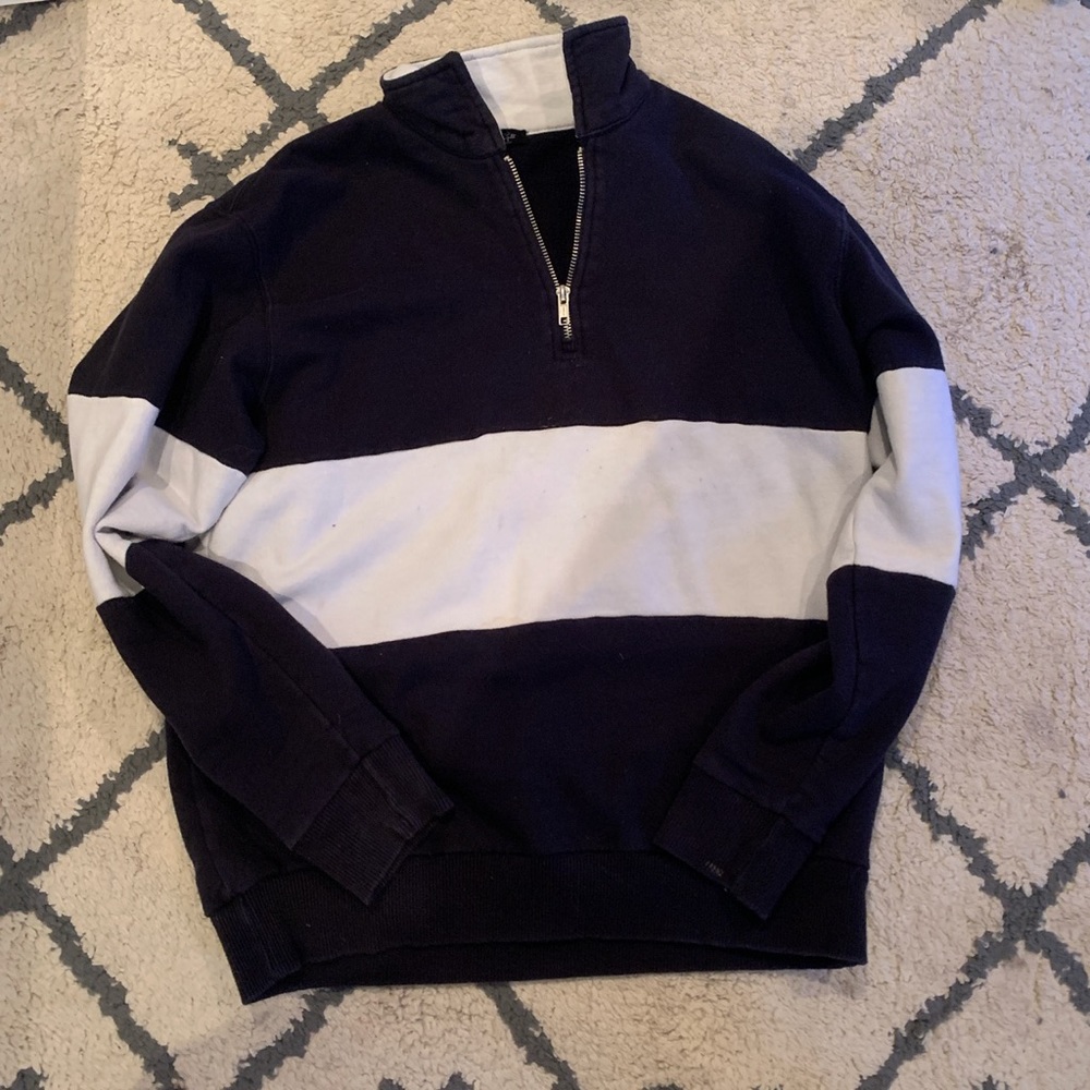 John galt/brandy Melville navy blue and white zipper crewneck